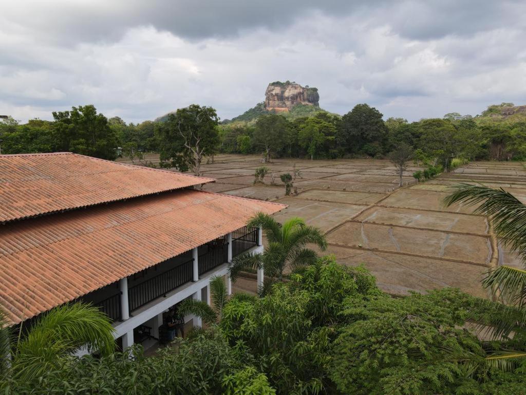 Castle View Sigiriya 호텔 외부 사진