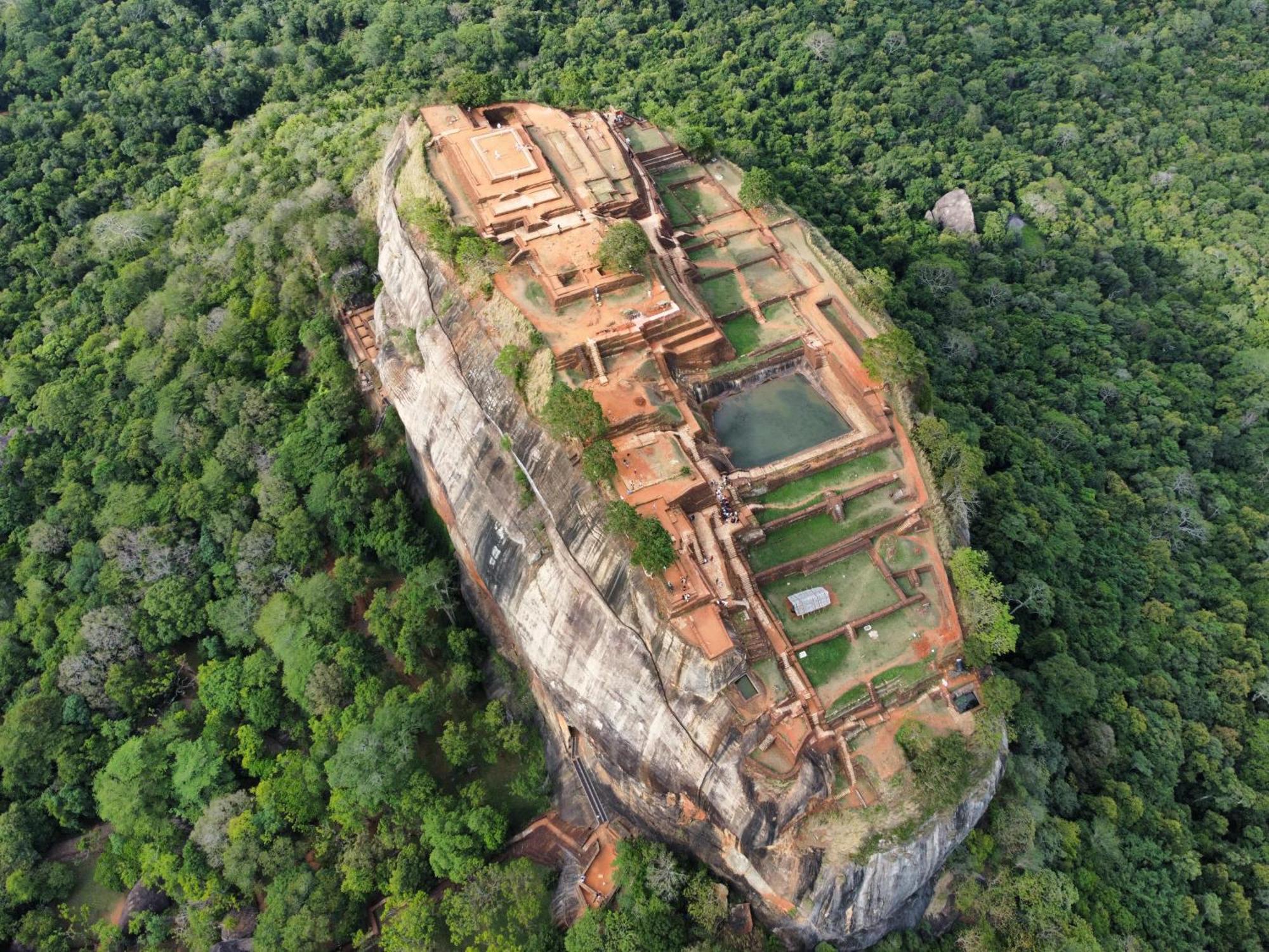 Castle View Sigiriya 호텔 외부 사진